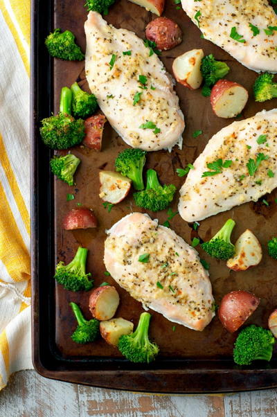 Garlic Parmesan Chicken and Broccoli | FaveHealthyRecipes.com