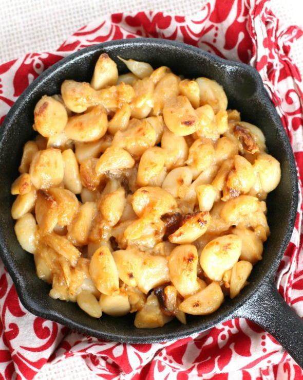 Slow Cooker Roasted Garlic Cloves