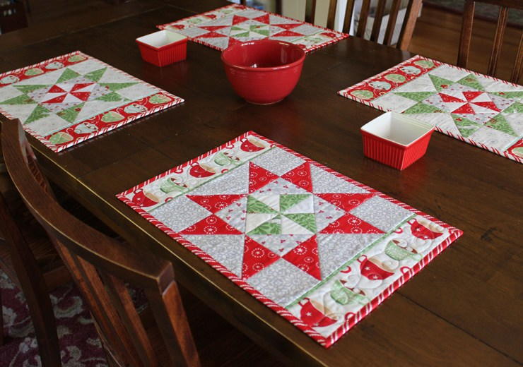 Placemats christmas runner table pinwheel star quilting place quilted placemat patterns quilt pattern mat mats august spirit easy holiday quilter Christmas Spirit Pinwheel Placemats | FaveQuilts.com