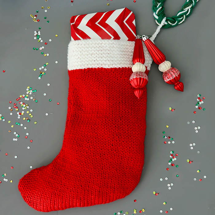 Flat Knit Christmas Stocking | AllFreeKnitting.com