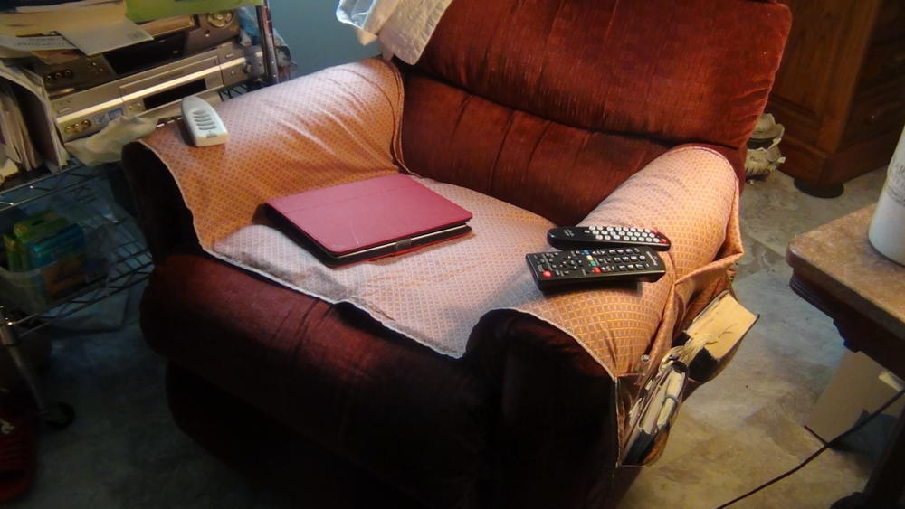 Easy Sewn Armchair Organizer
