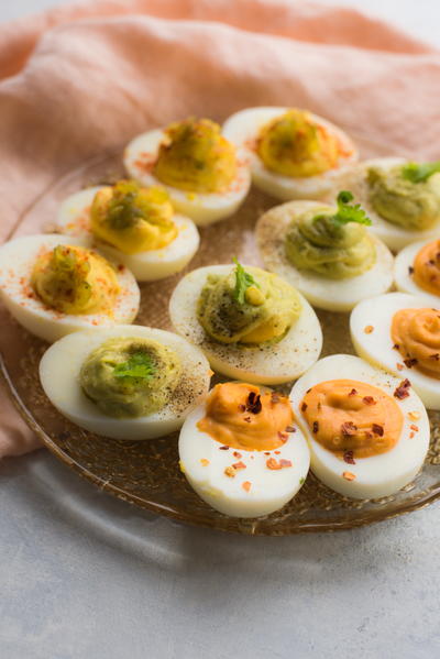 Easy Deviled Eggs Recipe | RecipeLion.com