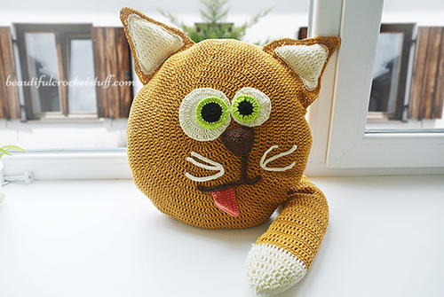 free-crochet-cat-pillow-pattern-allfreecrochet